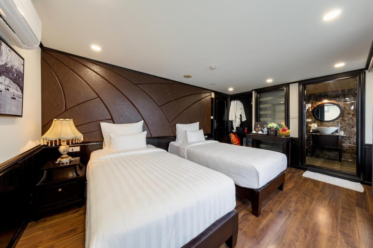 Margaret Cruises Hotel Ха Лонг Екстериор снимка