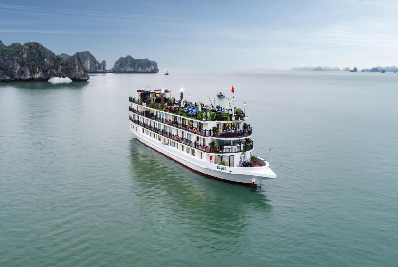 Margaret Cruises Hotel Ха Лонг Екстериор снимка