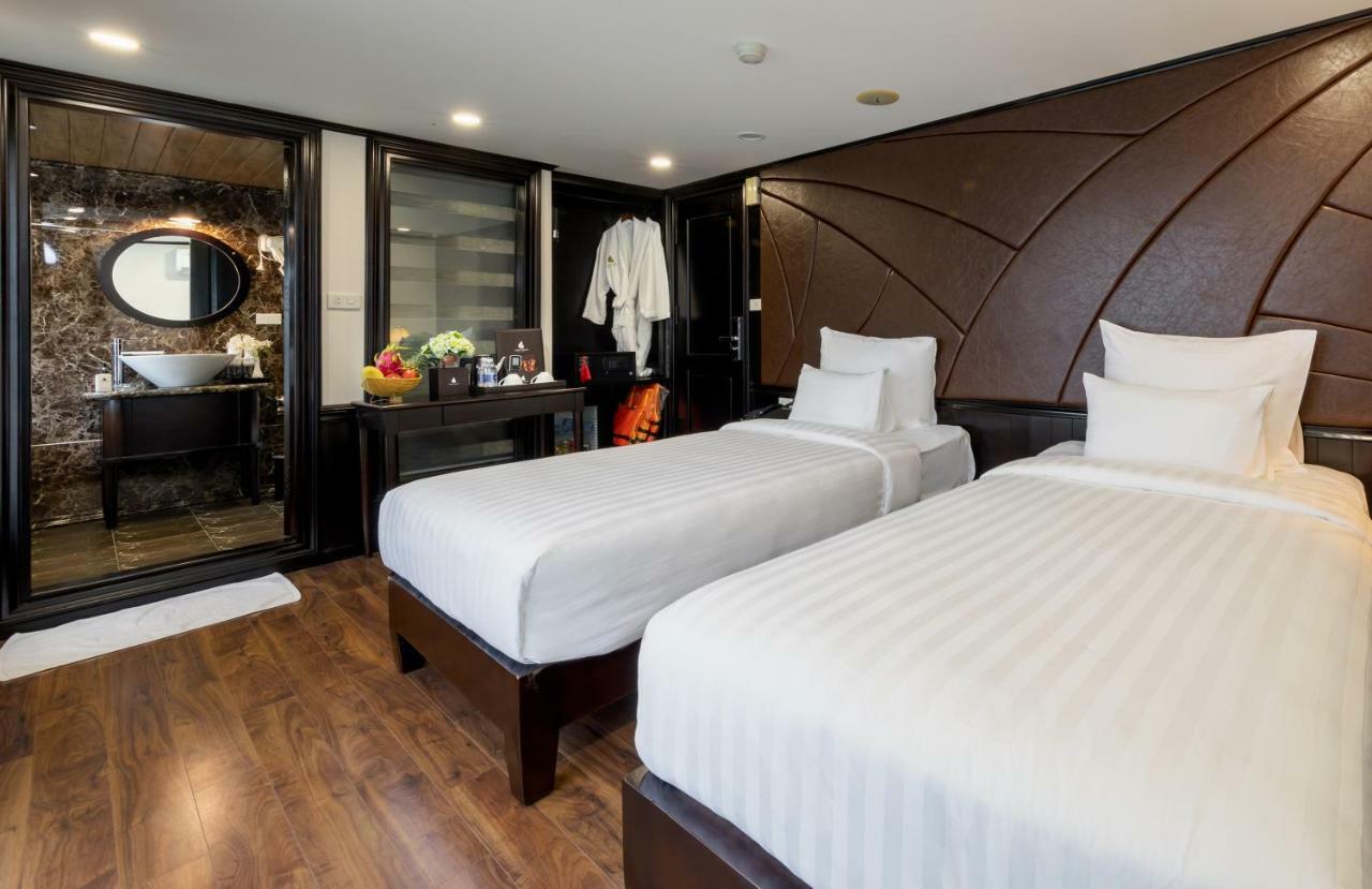 Margaret Cruises Hotel Ха Лонг Екстериор снимка